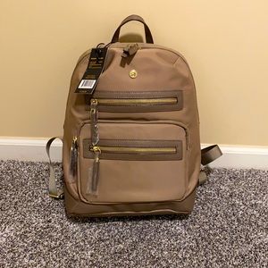 Travanti Backpack
